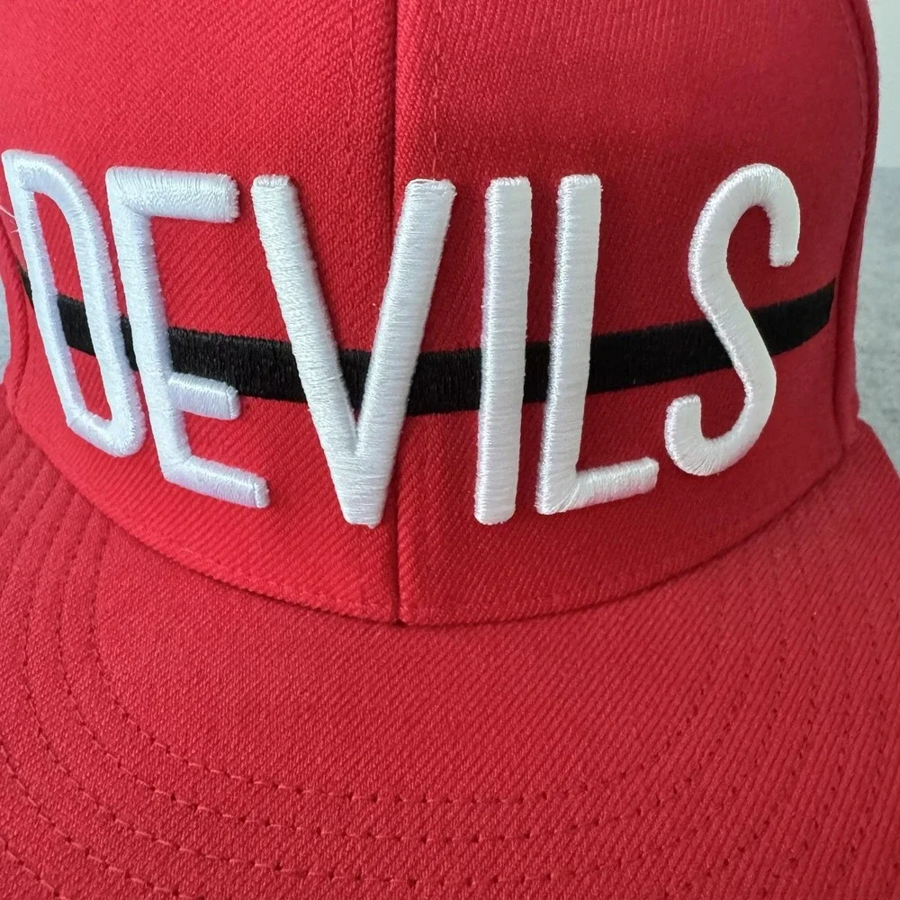New Jersey Devils Hat Cap Fitted Mens Red NHL Hockey Team Adidas Flat Brim